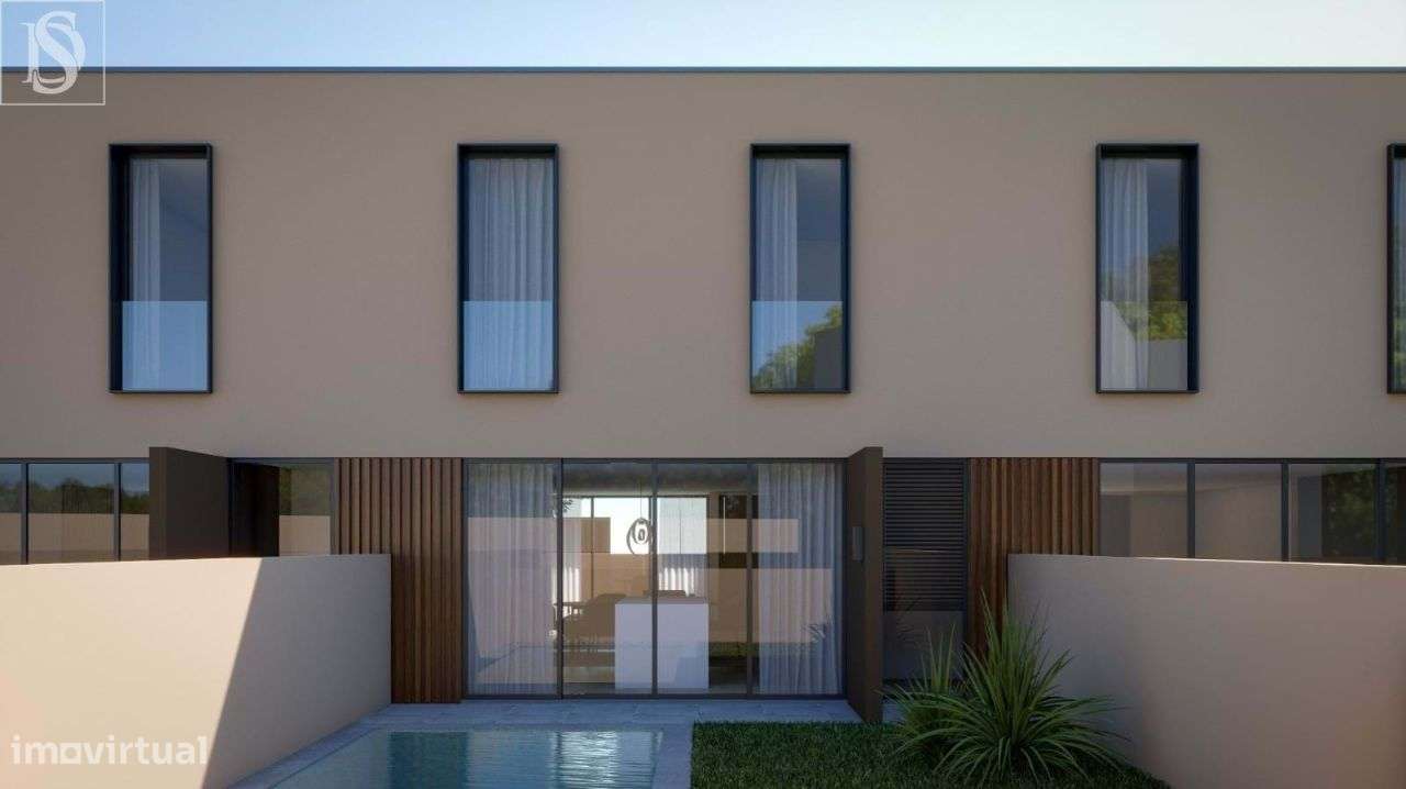 Moradia T3, NOVA, de LUXO, perto de Espinho-15
