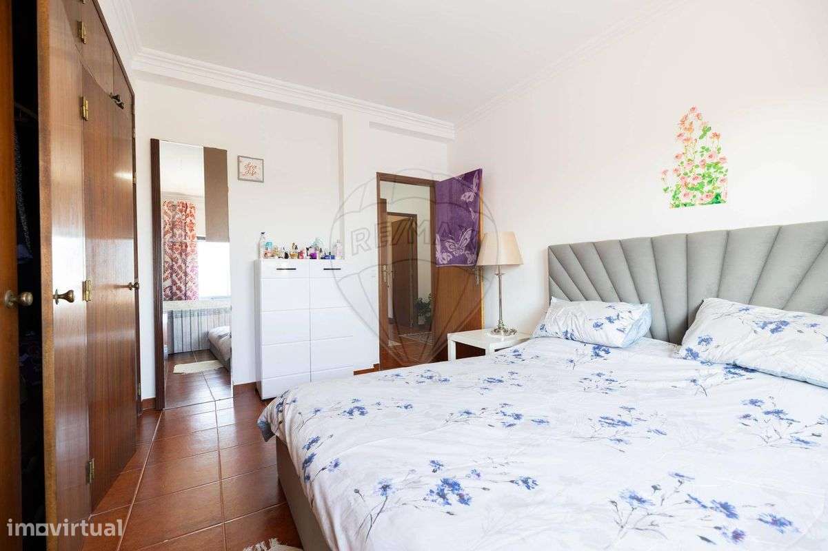 Moradia T4 para venda-13