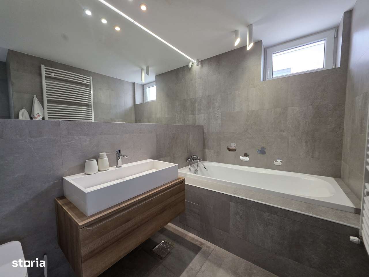 Super oferta! Penthouse 5 camere Herastrau, terase cu view  unic!-11