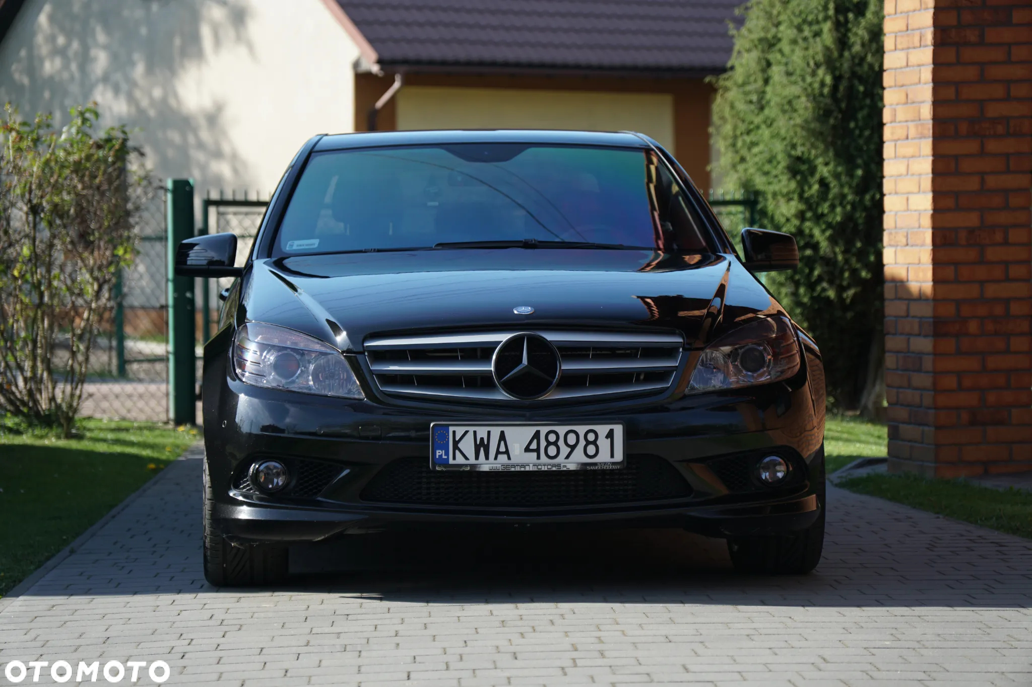 Mercedes-Benz Klasa C 200 CGI Automatik BlueEFFICIENCY Avantgarde - 2