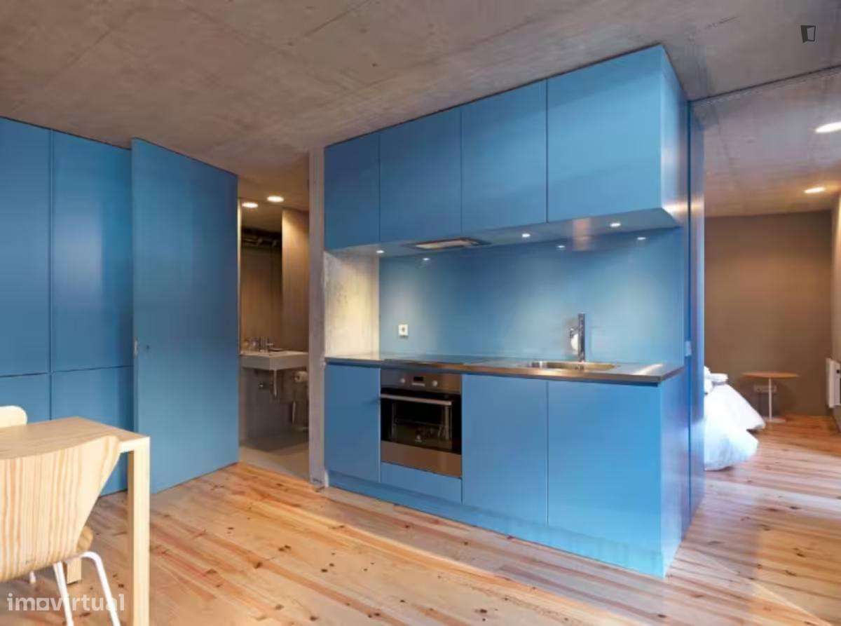 Apartamento com 1 quartos - localizado em Cedofeita Porto - Grande imagem: 4/7