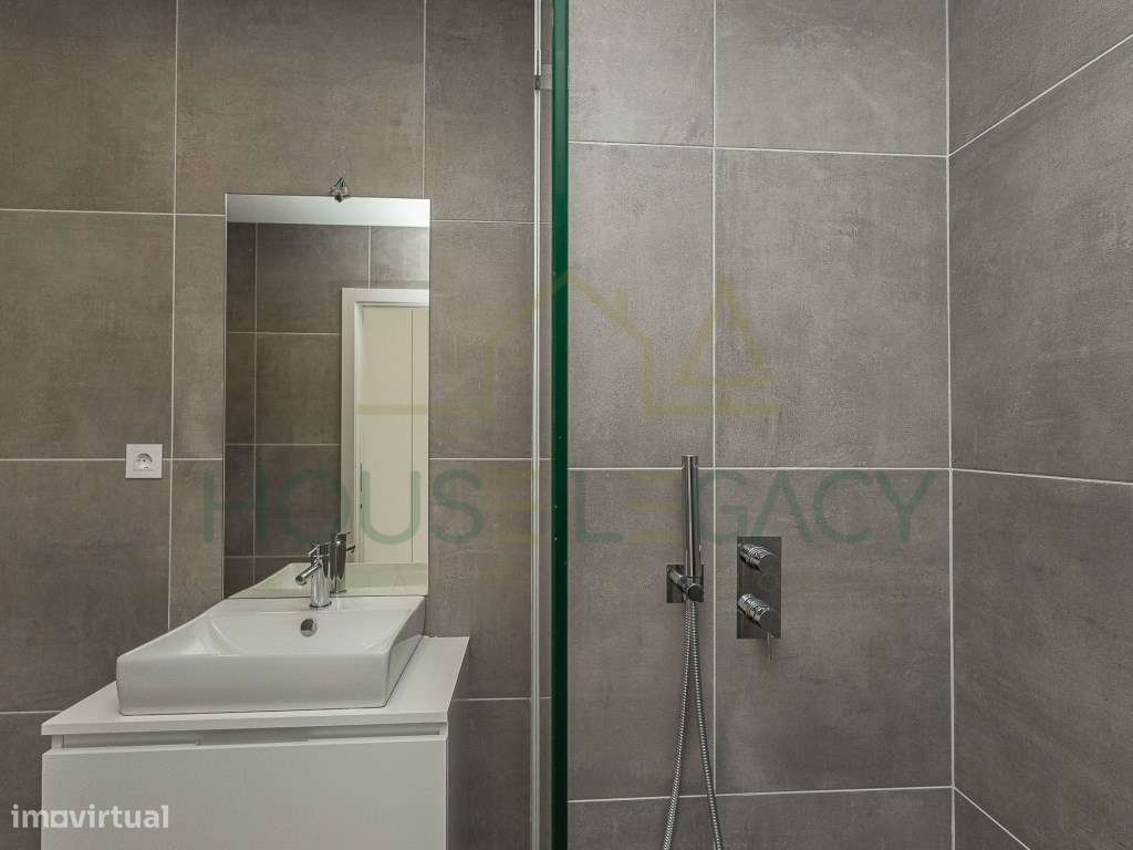 Apartamento T0 Novo com Varanda e Lugar de Garagem | Agra Campus 3 ...-18