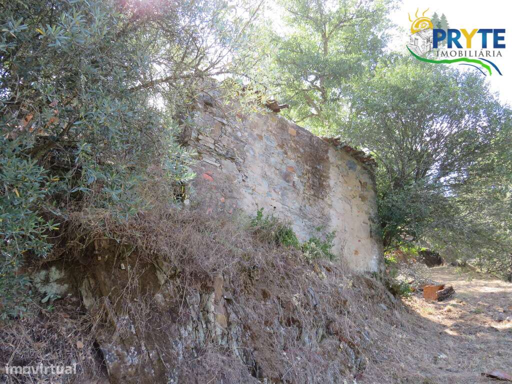 Terreno para construção inserido no aglomerado urbano da Vila da Sertã-7