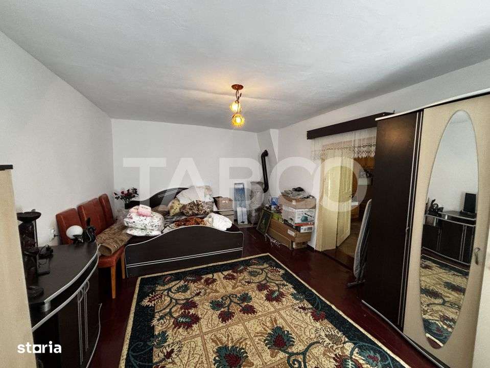 Casa de vanzare cu gradina si curte prima afisare zona Terezian Sibiu - Imagine principală: 5/14