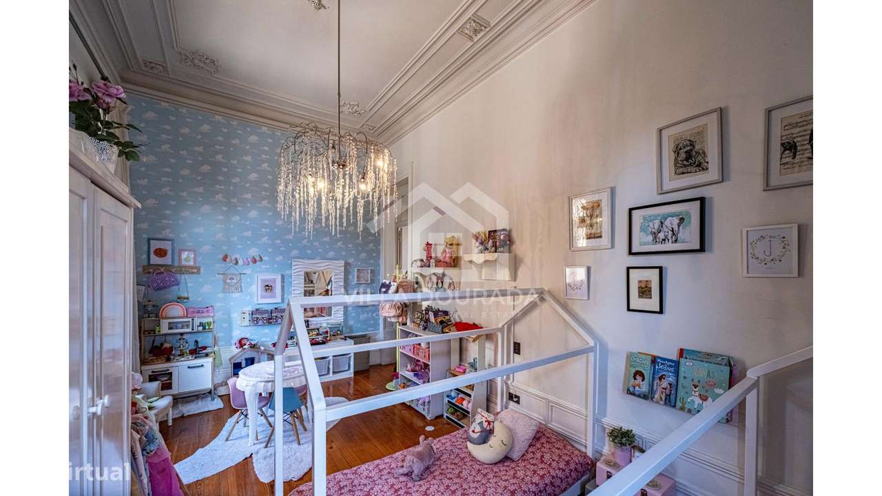 Moradia Geminada T6 em Bonfim-24