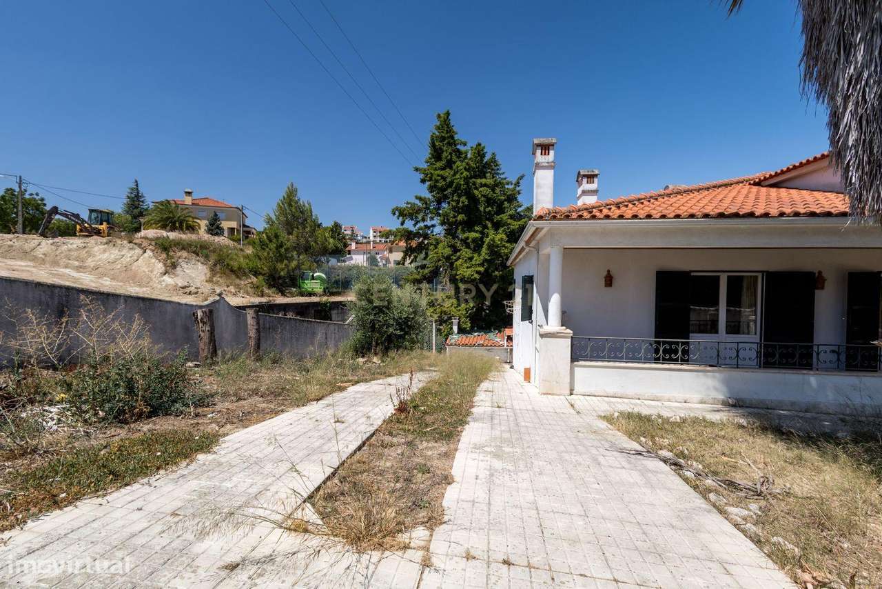 Espetacular Moradia com Jardim em Tomar, Santarém-10