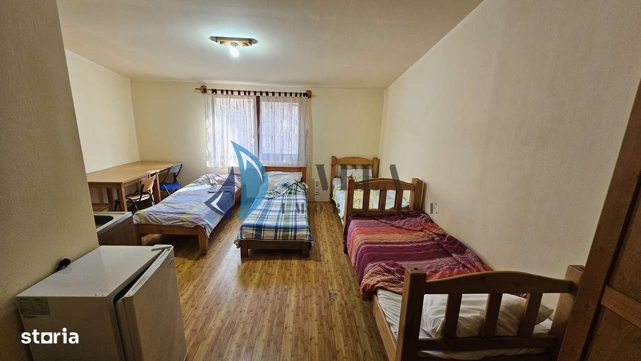 Cazare 3/6/9/12+ muncitori, parcare - Imagine principală: 4/7