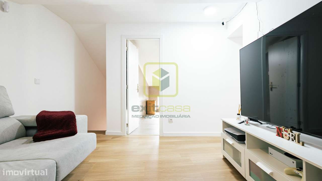 Moradia T4 remodelada-14