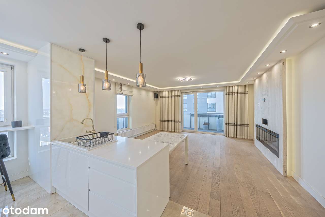 Apartament z widokiem - Miejsce w hali garażowej-1