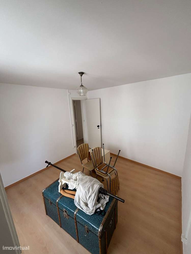 Apartamento T2 no Centro de Abrantes - Grande imagem: 2/15