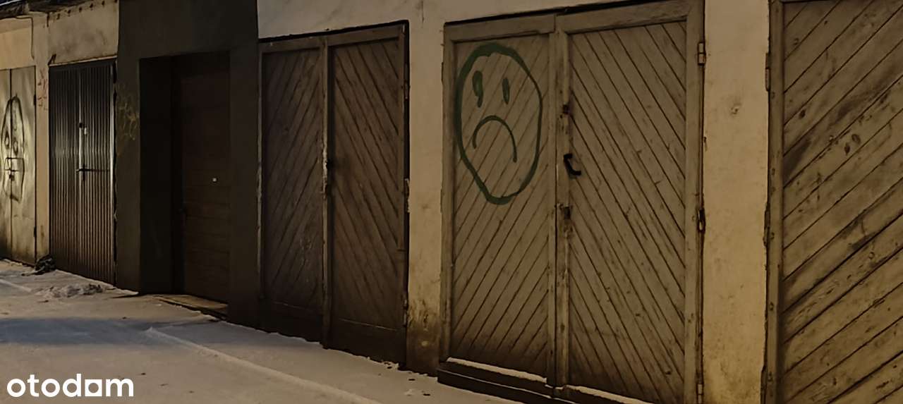 sprzedam garaż murowany przy ul. Oporowskiej