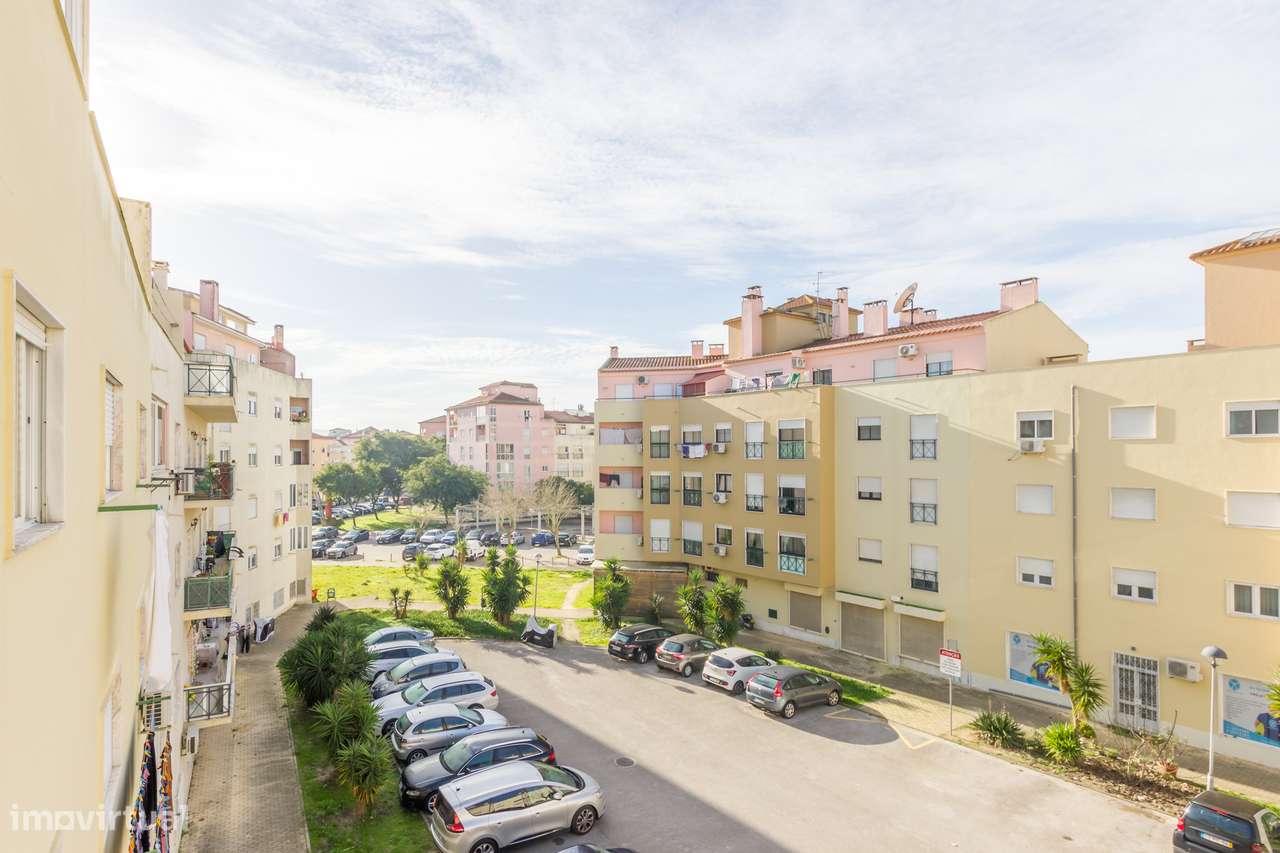 Apartamento T3 na Quinta Do Conde para venda-18