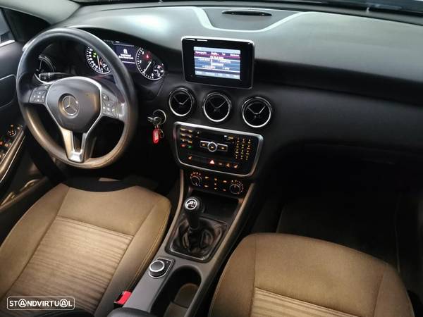 Mercedes-Benz A 180 CDi BlueEfficiency - 30