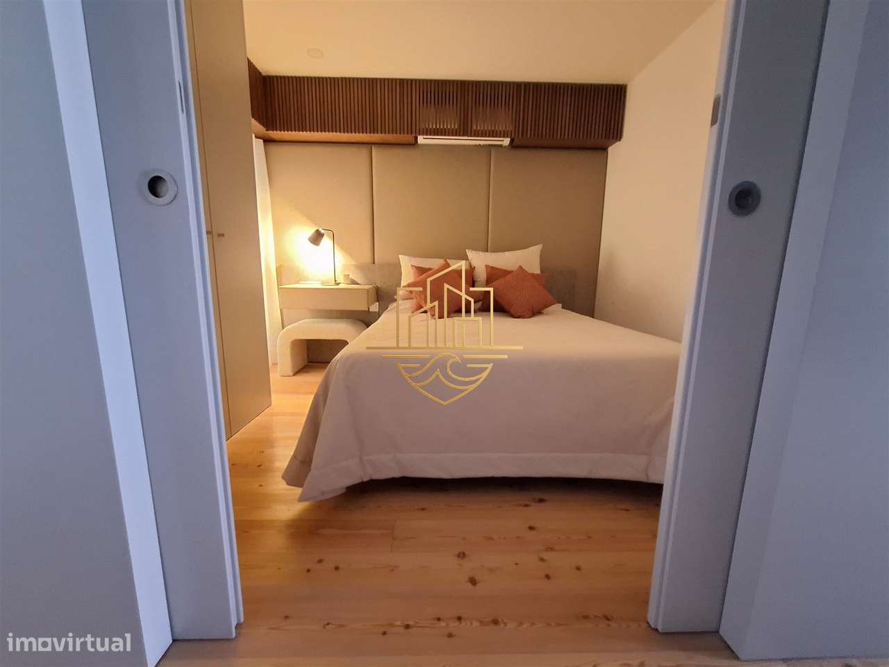 Apartamento T0+1 Turnkey Premium com Garagem e Duas Varandas — Centro-14