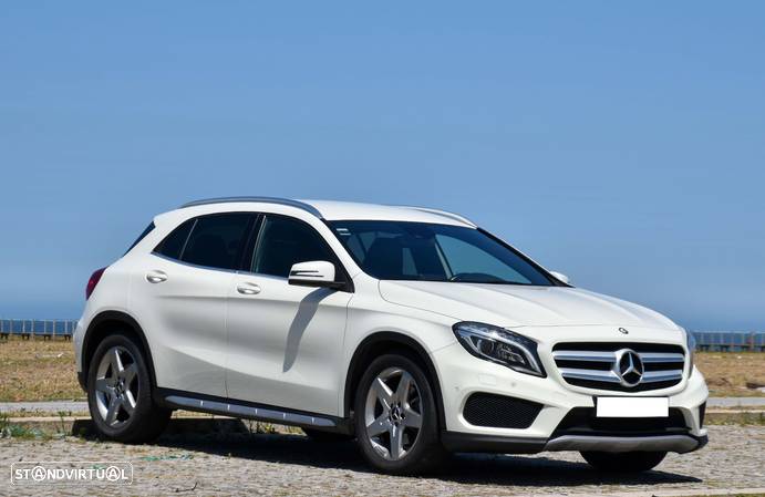 Mercedes-Benz GLA 220 CDi AMG Line 4-Matic - 1