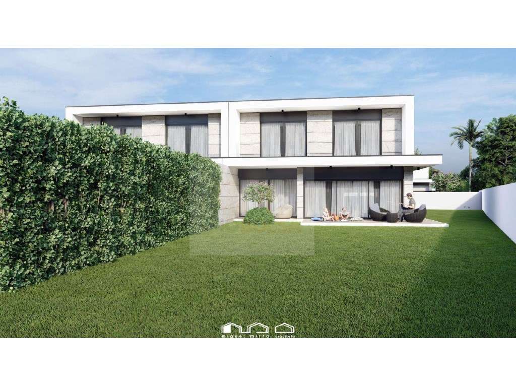 Moradia T3 com 3 Suites e Piscina - Conforto e Modernidade - Antas L4-10