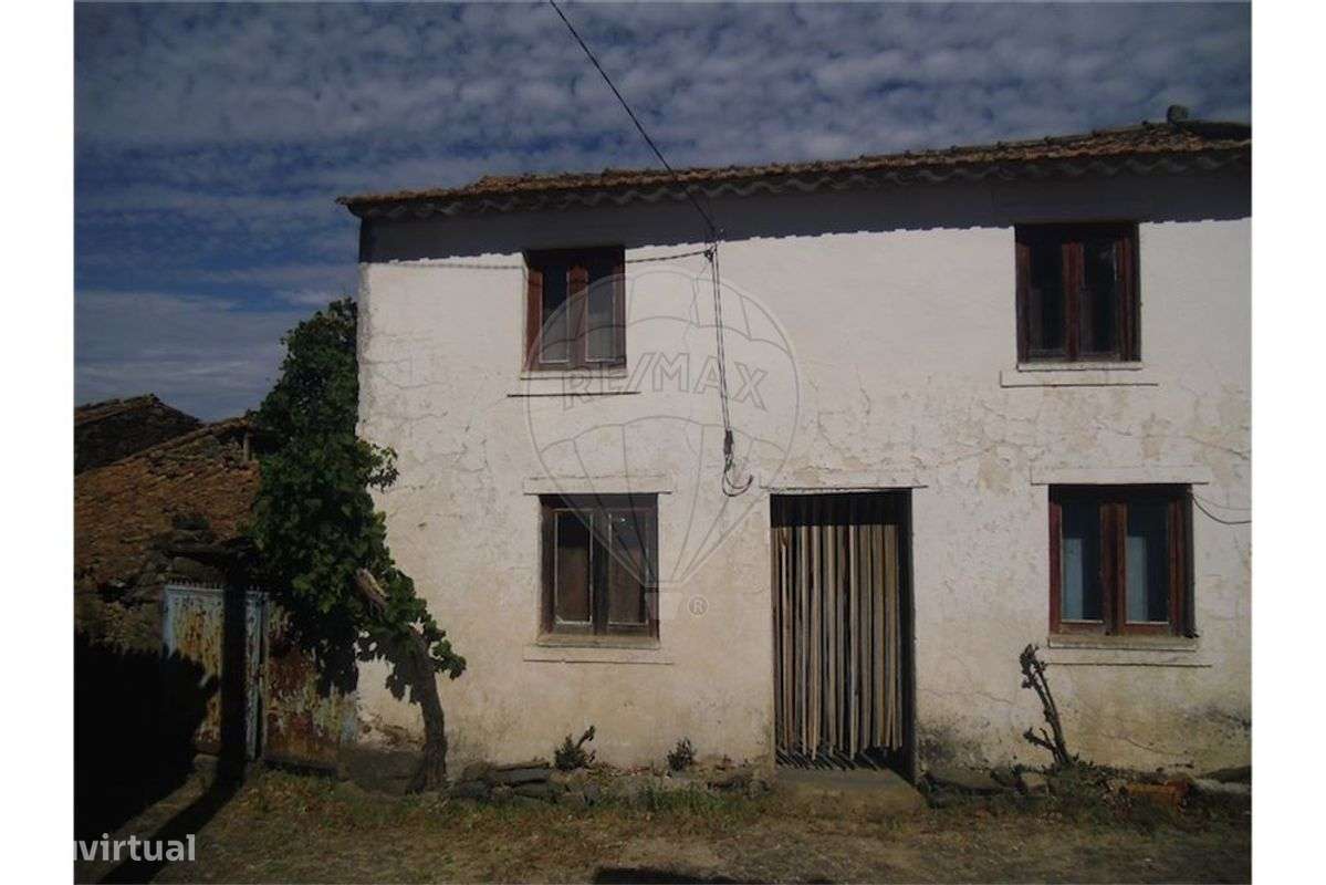 MORADIA PARA RESTAURO!!!! - Grande imagem: 2/21