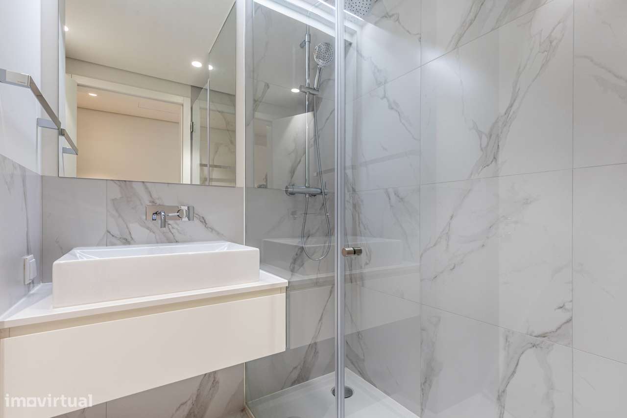 Duplex T4 – Empreendimento Conde de Lima, Lisboa-11