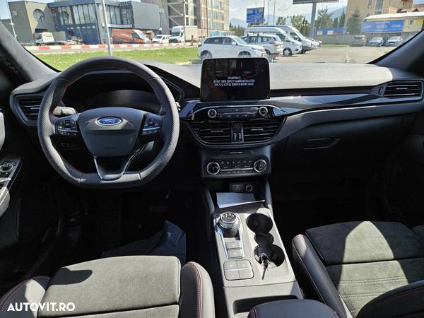 Ford Kuga - 15