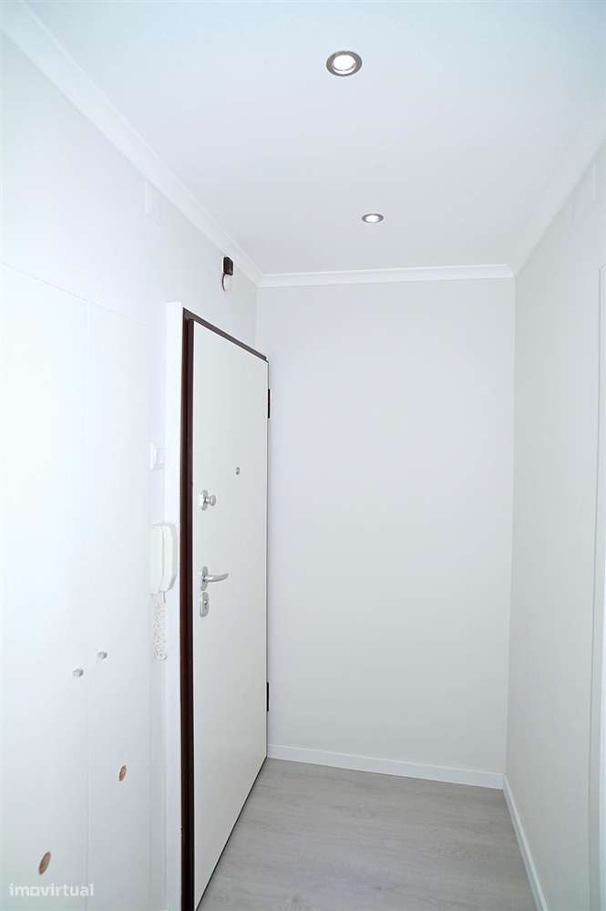 Apartamento T2+1 Venda em Venteira,Amadora-12