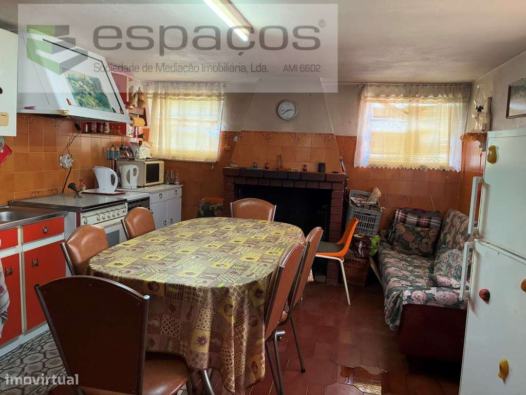 Quinta com casa de Habitação-17