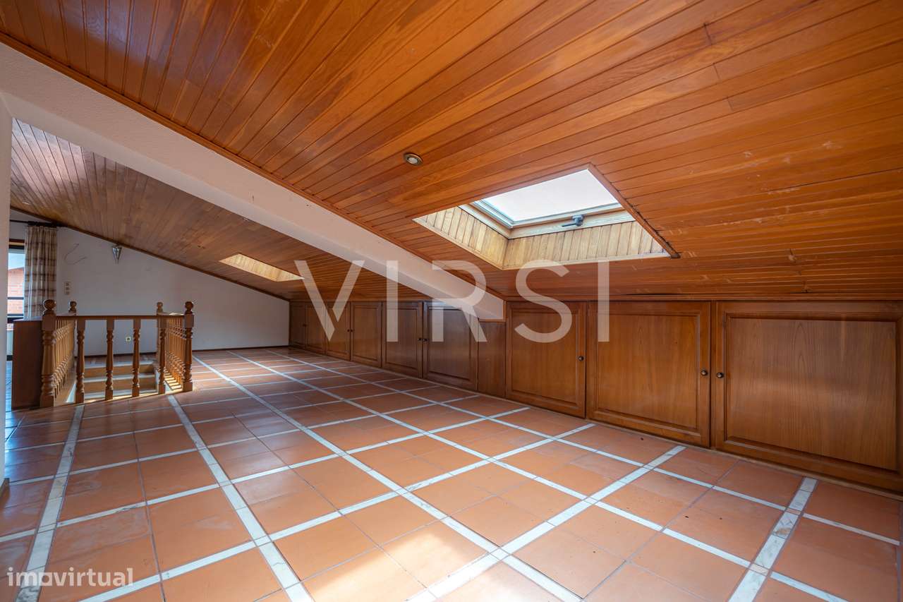 Apartamento T3 duplex c/ garagem em Coimbra - Celas-36