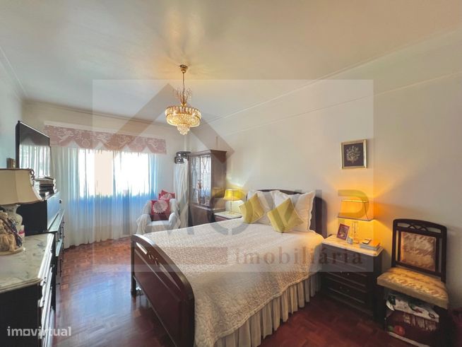 Apartamento T3 nos Quatro Caminhos-12