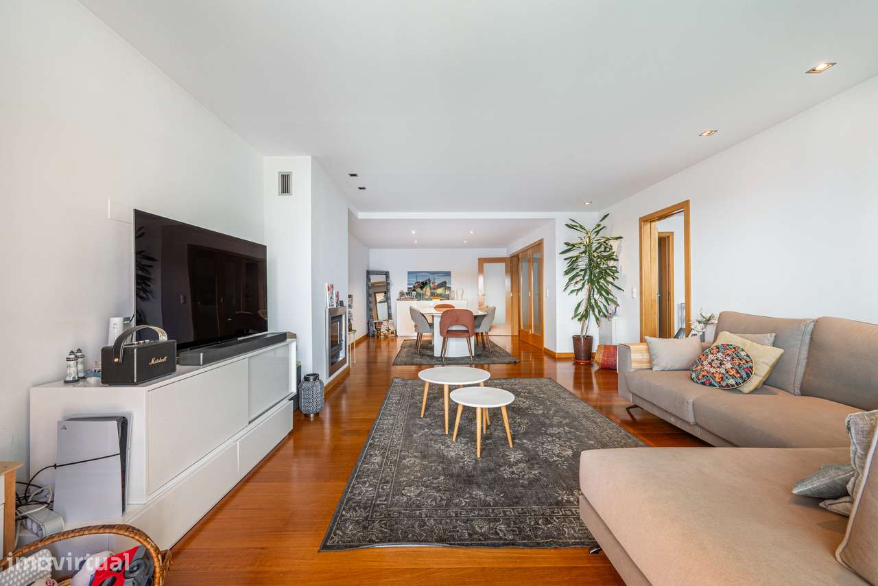 Apartamento T3 Primeira Linha Mar - Lavadores - Grande imagem: 4/31