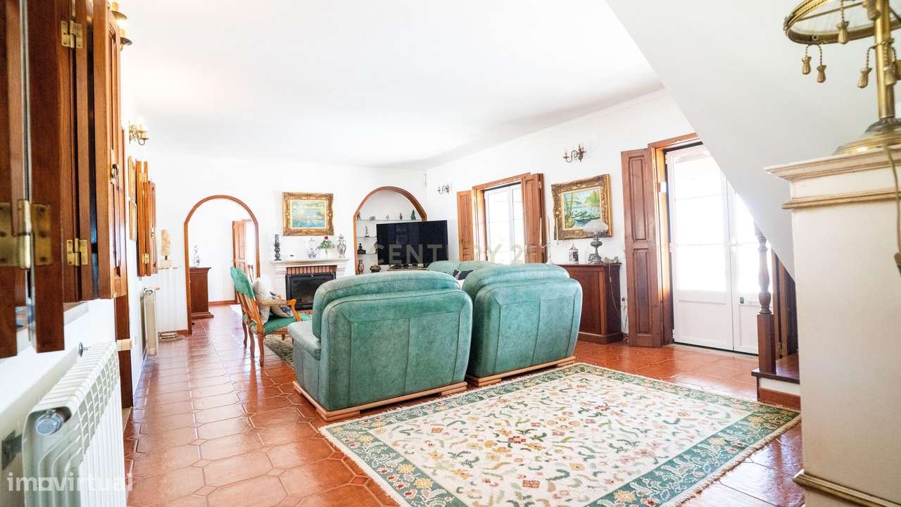 Moradia T4 Isolada com 308 m2 de construção, Jardim, com 4270 m² de Te - Grande imagem: 4/60