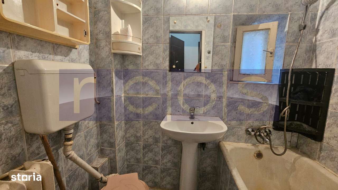 DE VANZARE AP 2 CAMERE 34 MP GORJULUI | DECOMANDAT | METROU | - Imagine principală: 4/4