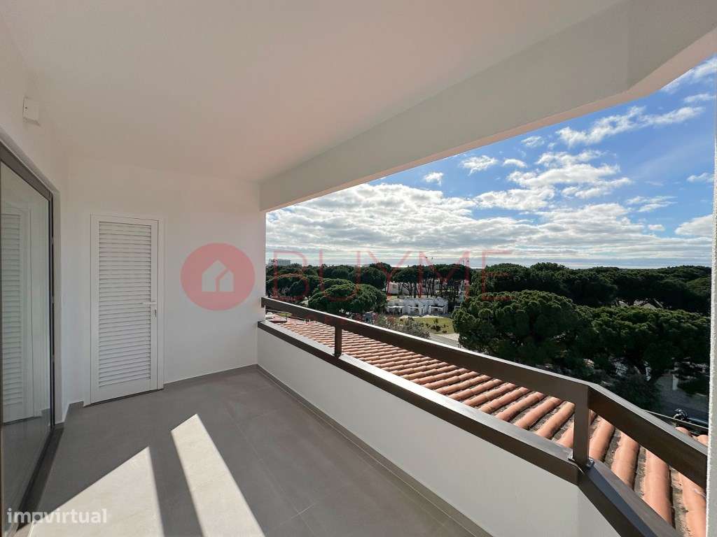 Apartamento T2 Renovado no Último Piso em Vilamoura - Exclusividade... - Grande imagem: 2/18