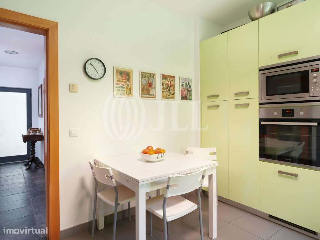 Moradia T4 com piscina, na Aldeia de Juzo, Cascais-9