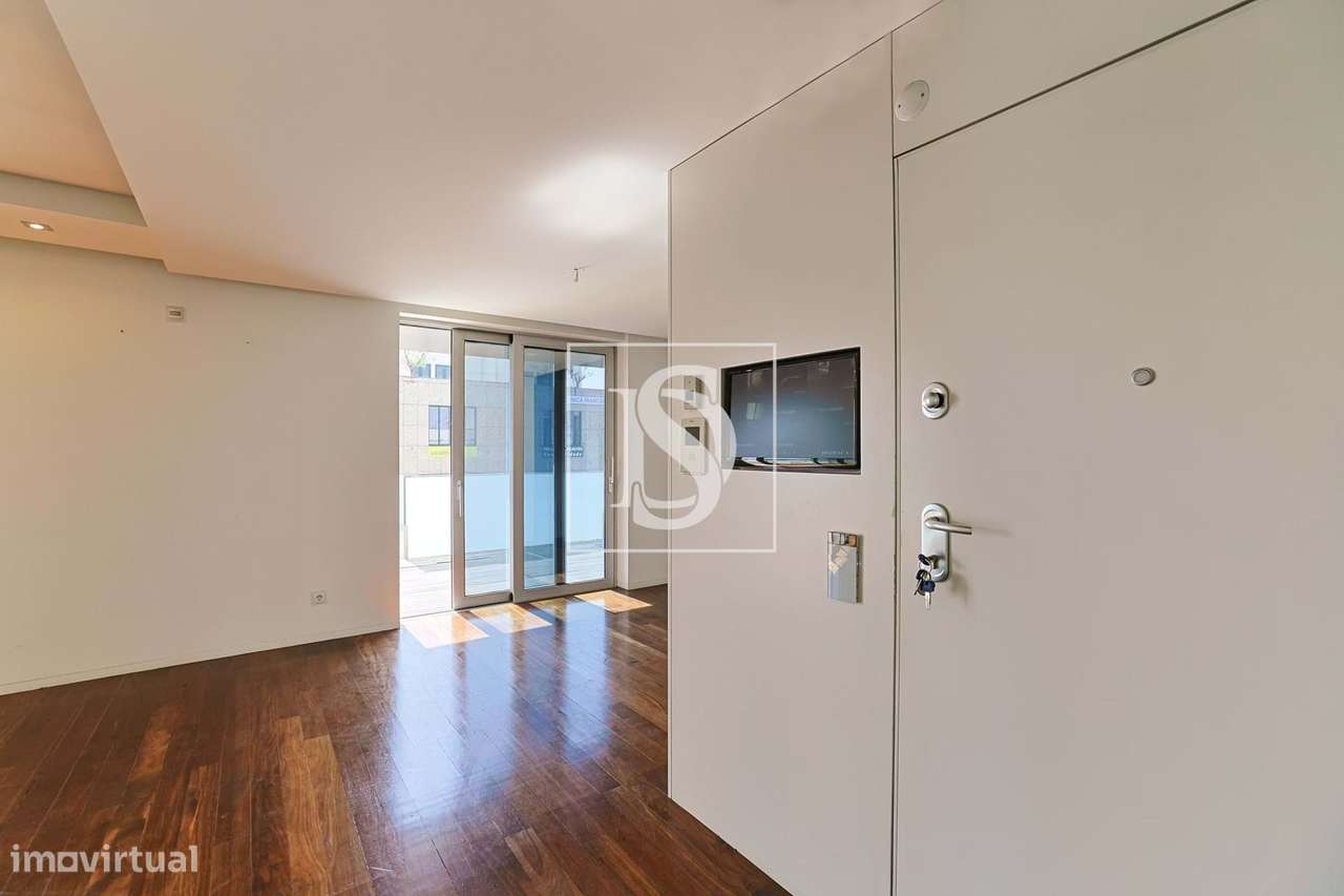 Apartamento c/ TERRAÇO no centro da cidade de BARCELOS!-8