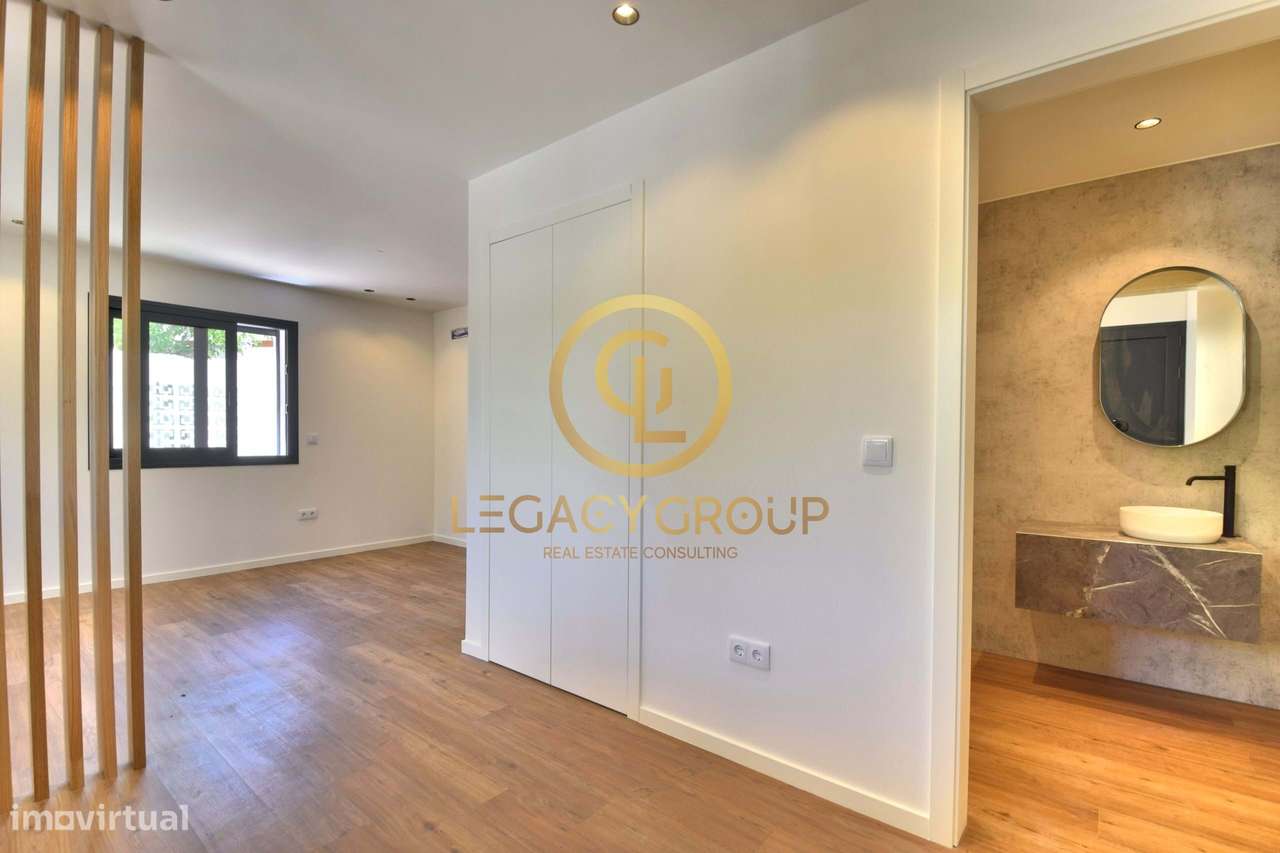 Moradia T3 Independente renovada em Varjota Boliqueime Algarve - Grande imagem: 5/25