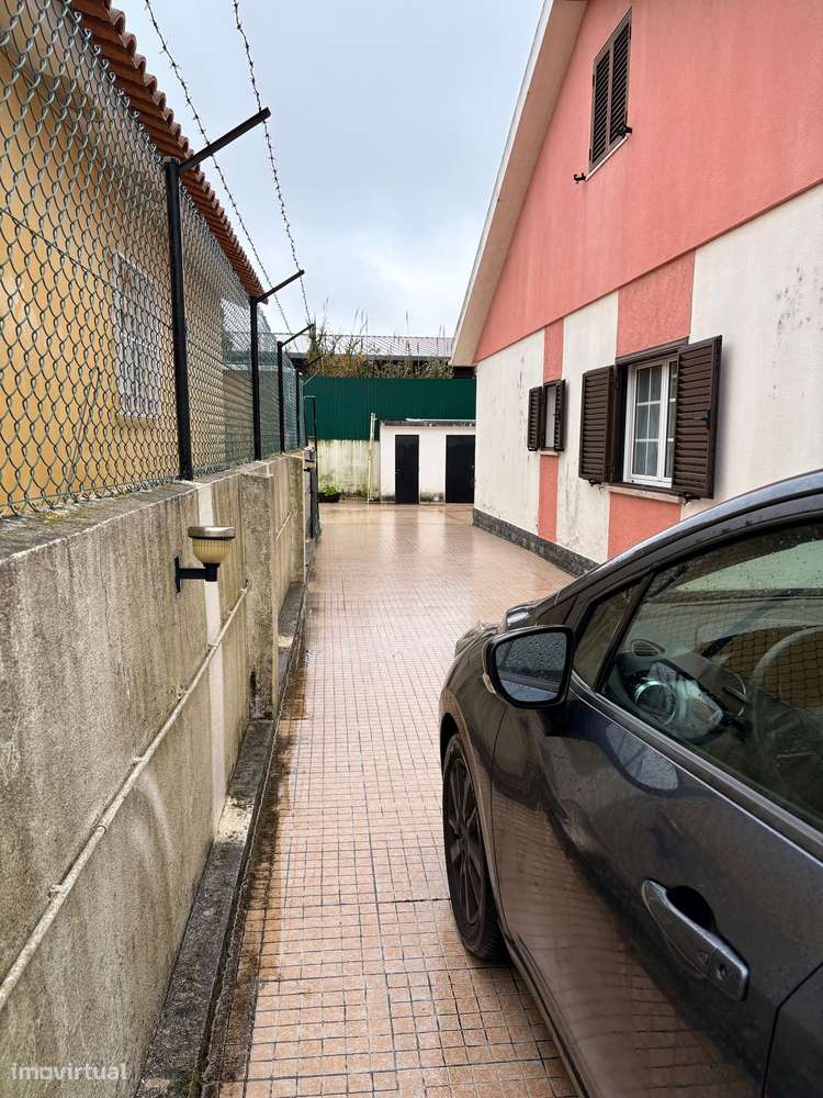Moradia Tires T5 com garagem jardim piscina 830.000€ , 875 m2 terreno-9
