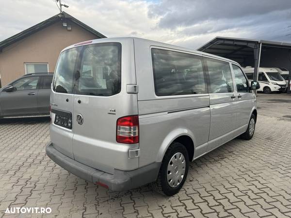 Volkswagen Caravelle - 34