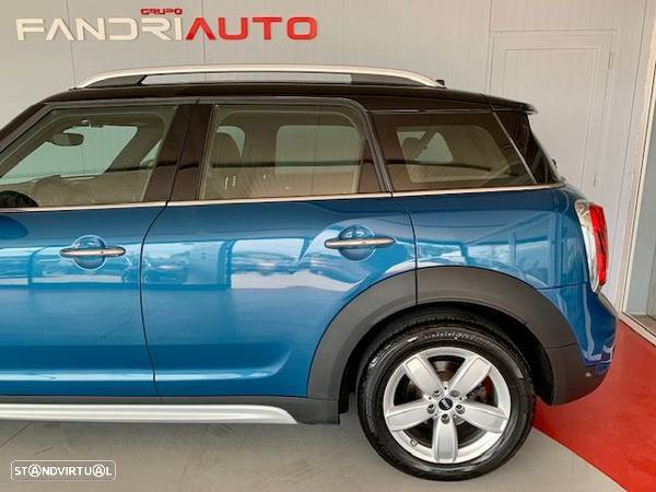 MINI Countryman Cooper D Auto - 17