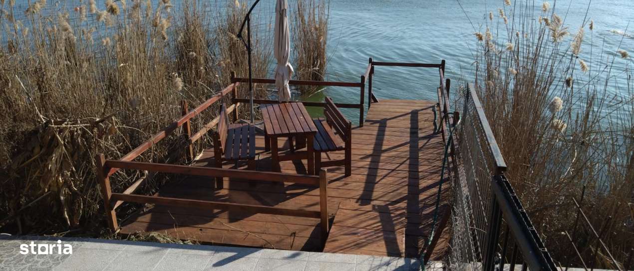 Vila  - Mamaia Sat - pe malul lacului - Imagine principală: 3/11