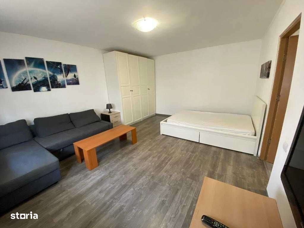 Garsoniera de vanzare Lujerului