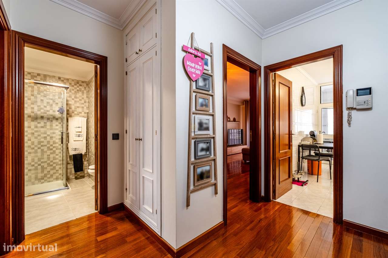 Apartamento T2 Venda em Rio Tinto,Gondomar-12