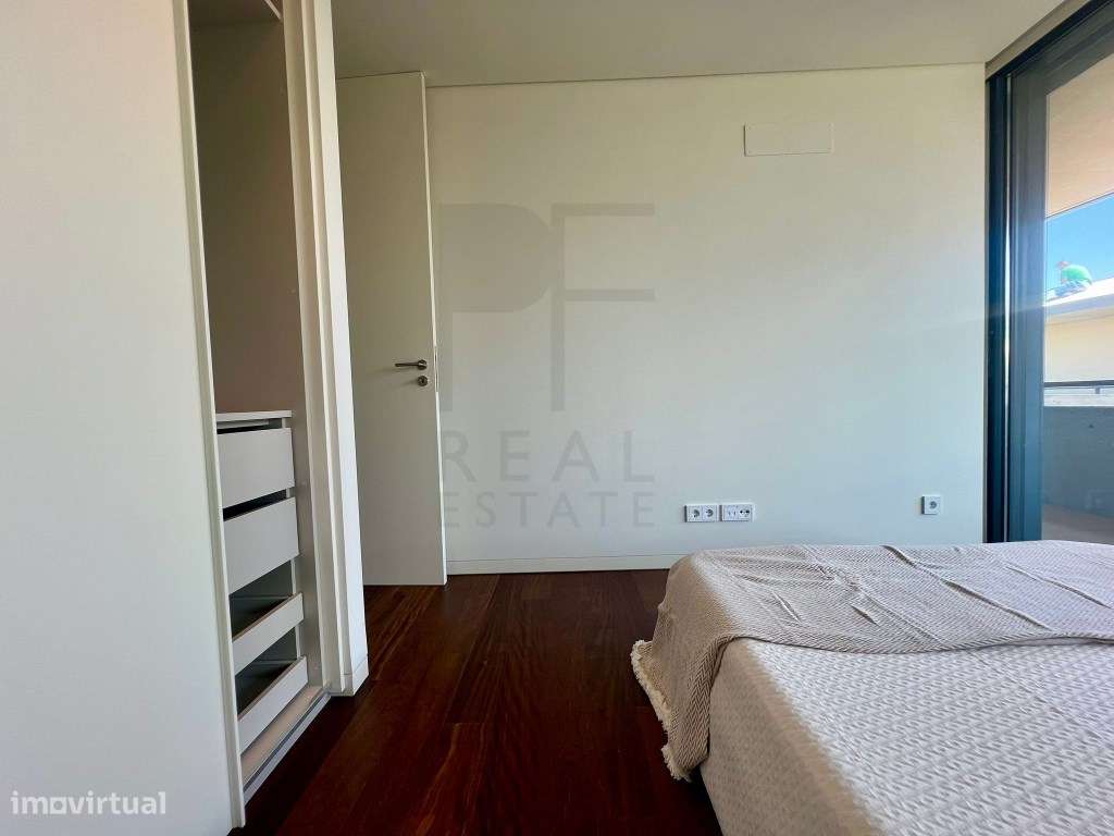 Moradia Isolada T4 Condomínio Fechado com piscina privativa em Birr...-23