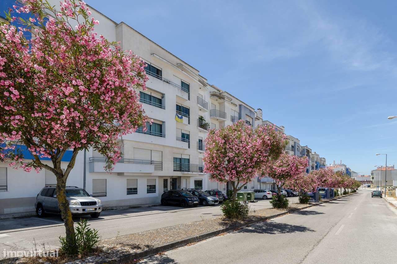Qualidade de vida na Grande Lisboa : T3 em Colinas Oriente | Montijo-36