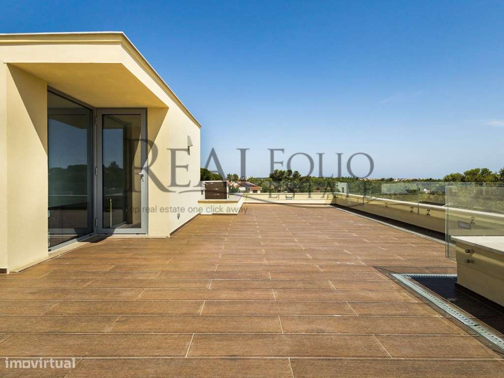 Moradia T4 com piscina em Cascais-29