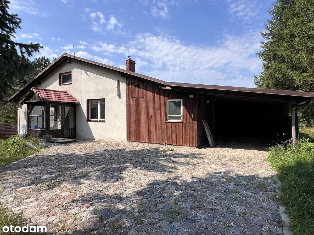 Na sprzedaż dom wolnostojący wraz z budynkiem gospodarczym.-0