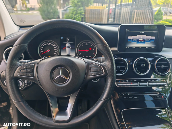 Mercedes-Benz GLC 220 d 4Matic 9G-TRONIC - 11