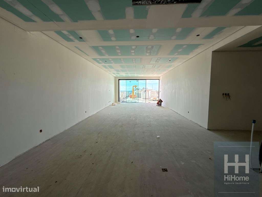 Apartamento T3 com Piscina no Edifício Elite Bay em Câmara de Lobos - Grande imagem: 4/27