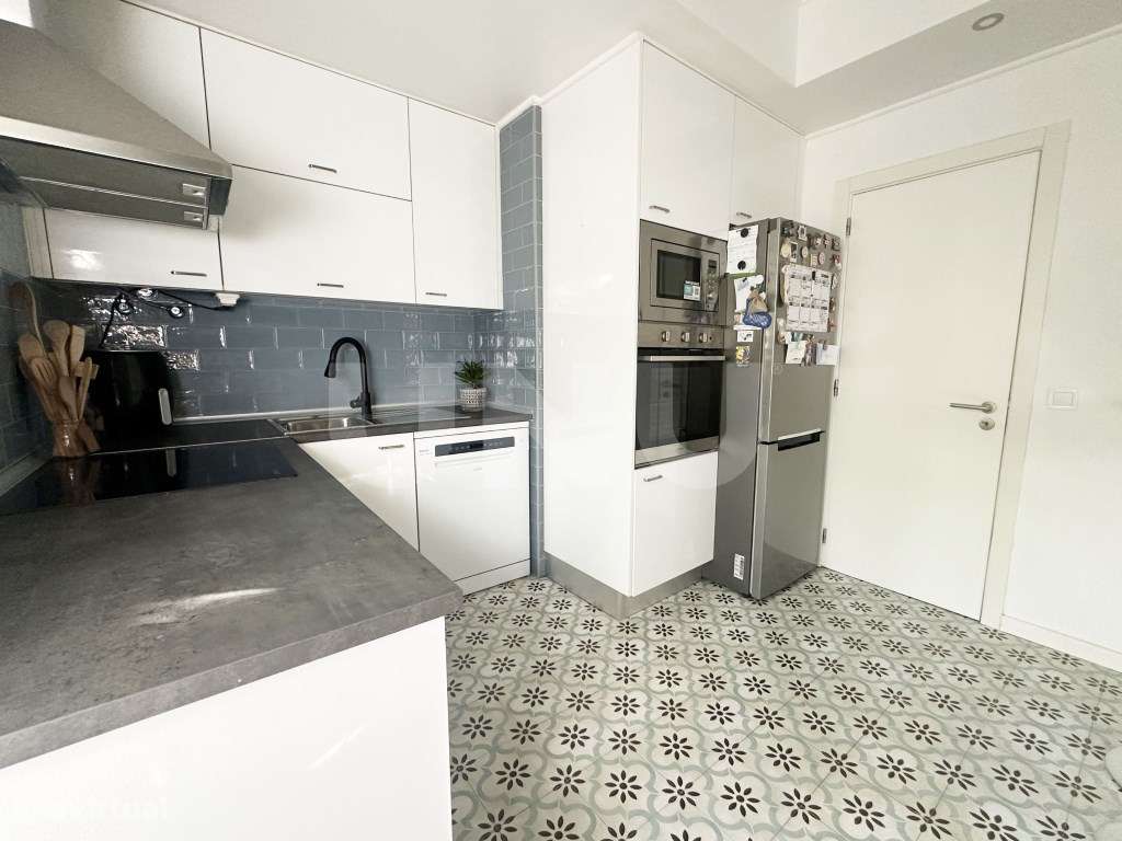 Apartamento T3 renovado-15