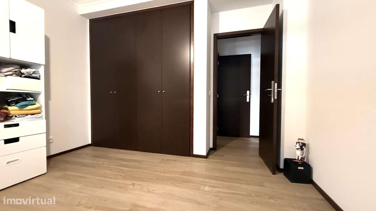 Apartamento T3 (Hospital da Luz)-9