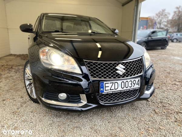 Suzuki Kizashi 2.4 Sport - 19