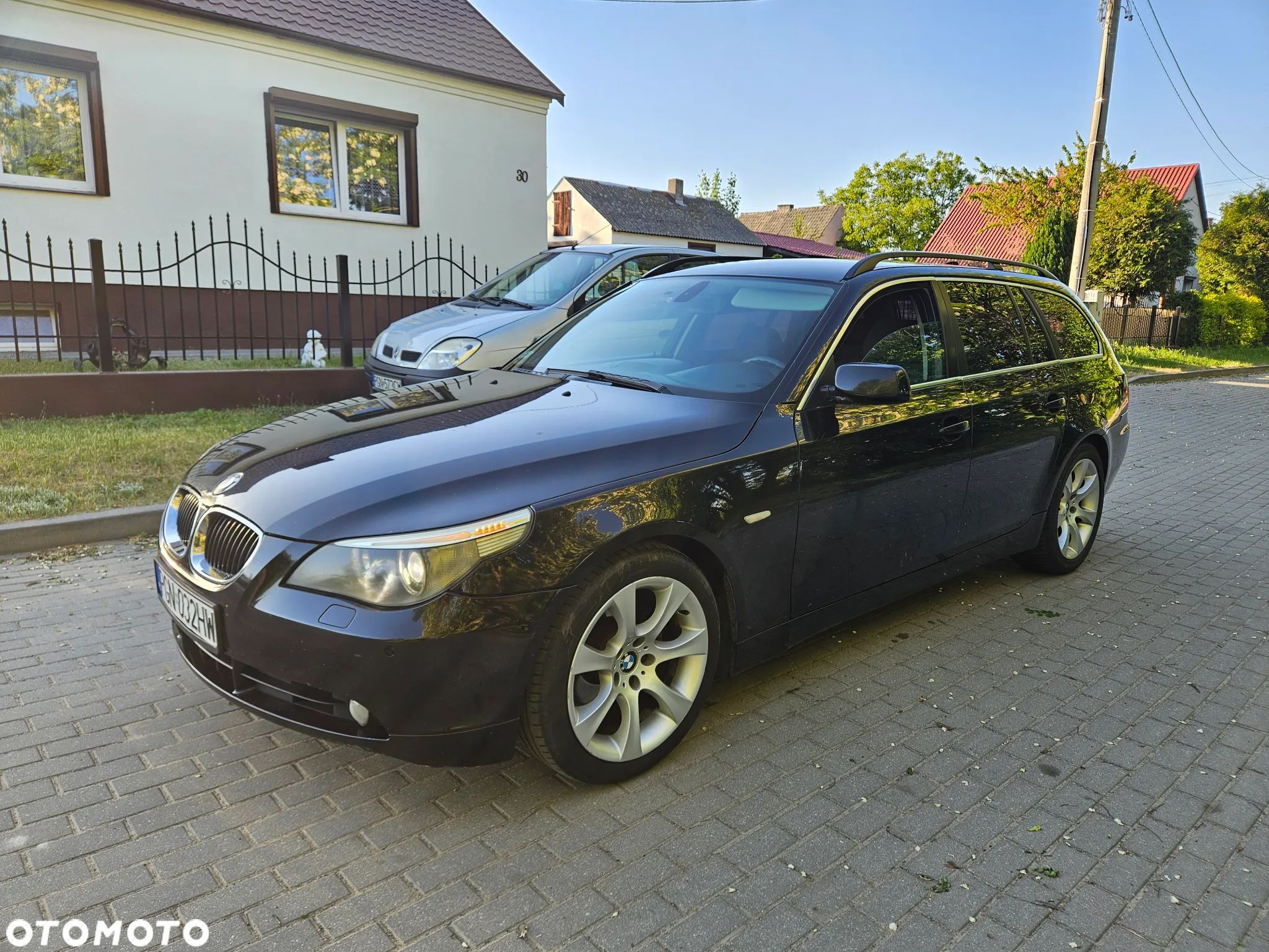 BMW Seria 5 525i - 1